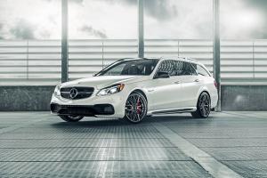 Mercedes-AMG E63 Estate on Vorsteiner Wheels (V-FF 107) 2017 года